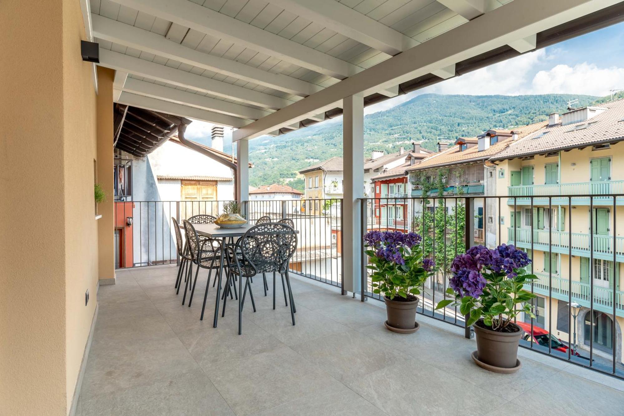 Ferienwohnung Luxury 2Br W/ River Castle View In Borgo Valsugana Exterior foto