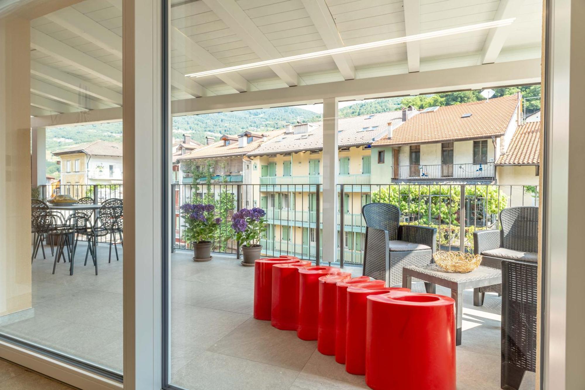 Ferienwohnung Luxury 2Br W/ River Castle View In Borgo Valsugana Exterior foto